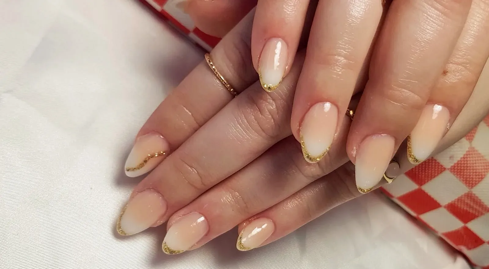Happy Nails - Saint Cyprien - Onglerie Toulouse - Happy Nails - Saint Cyprien - Photo Galerie - OneBooking