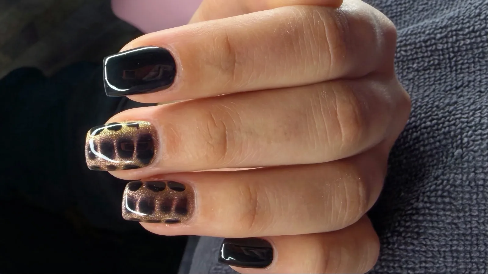 So nails - Onglerie Gémenos - So nails - Photo Galerie - OneBooking