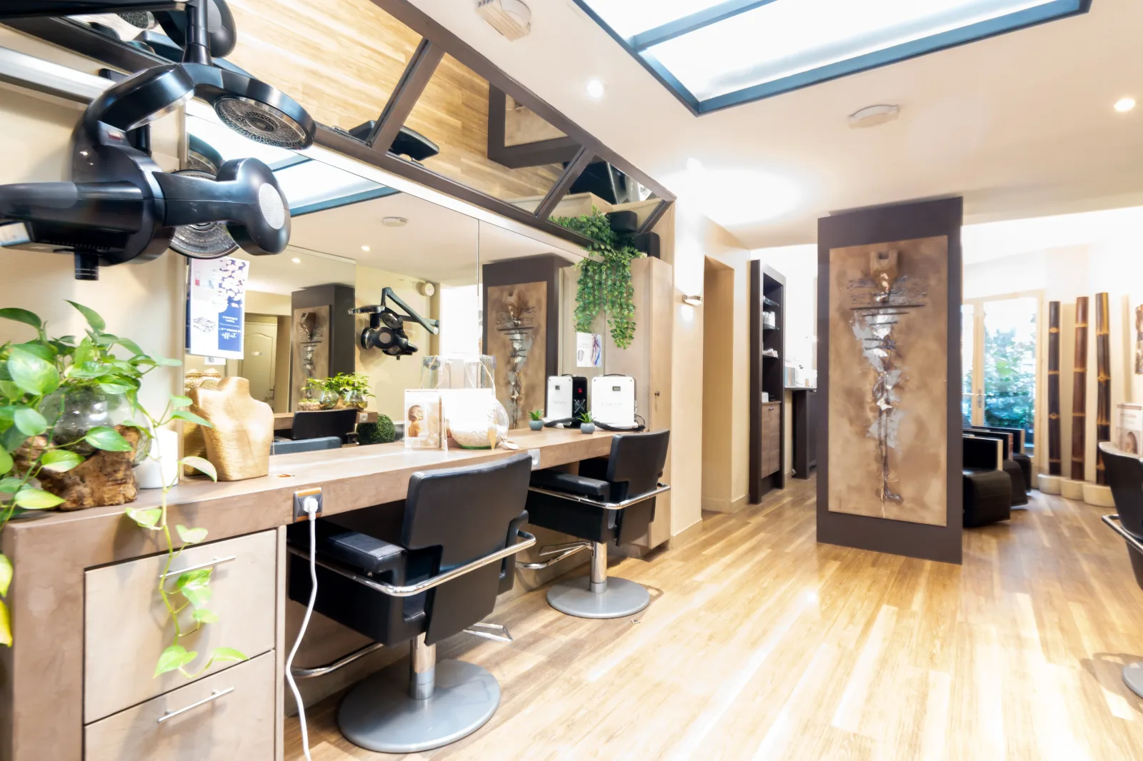 BIGOUDIME - Coiffure Loos - BIGOUDIME - Photo Galerie - OneBooking