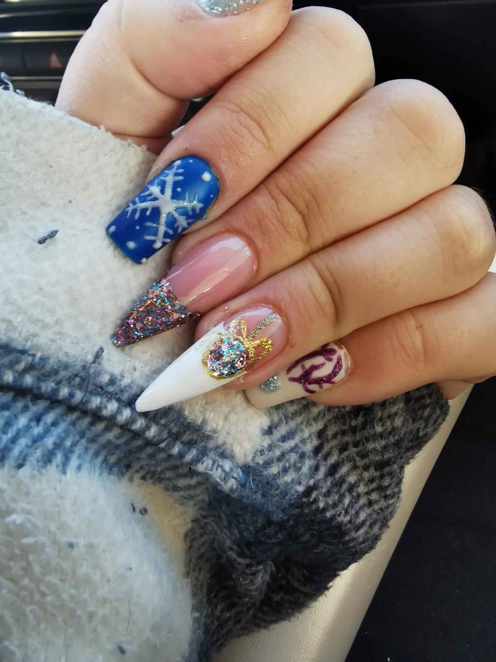 Emi & ongles - Onglerie Revel - Emi & ongles - Photo Galerie - OneBooking