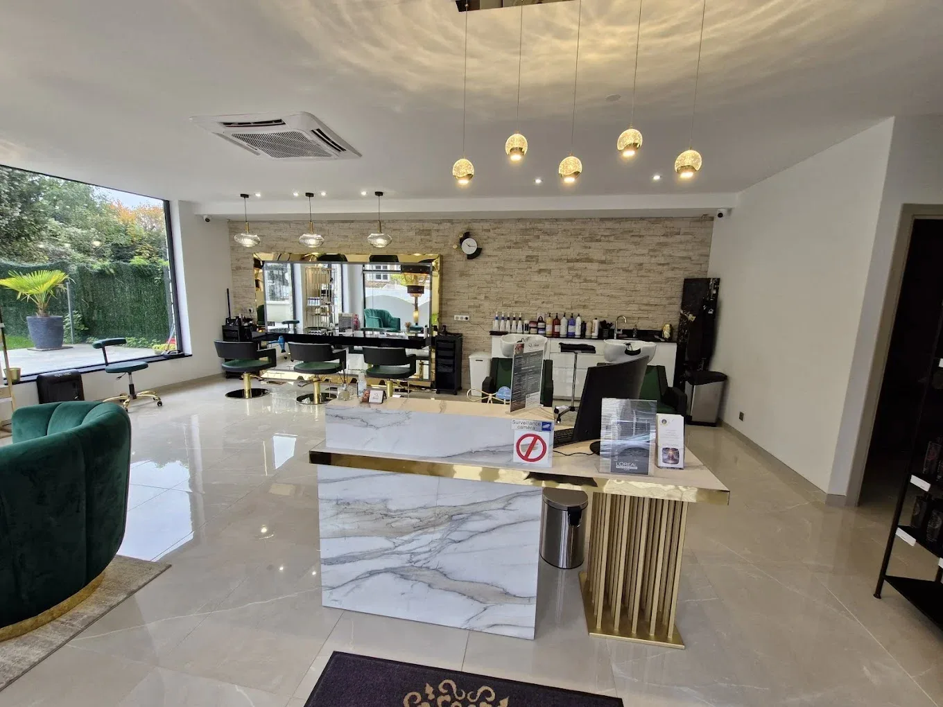Sharon A. - Coiffure Plaisir - Sharon A. - Photo Galerie - OneBooking