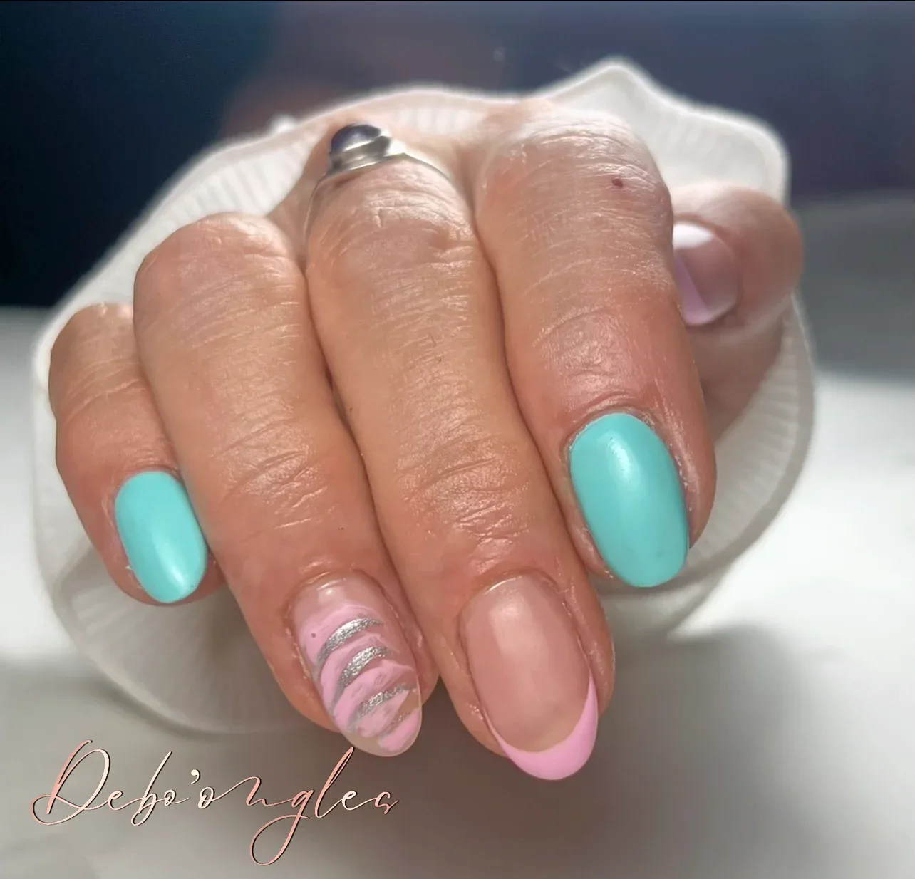 Débo’ongles - Onglerie Lingolsheim - Débo’ongles - Photo Galerie - OneBooking
