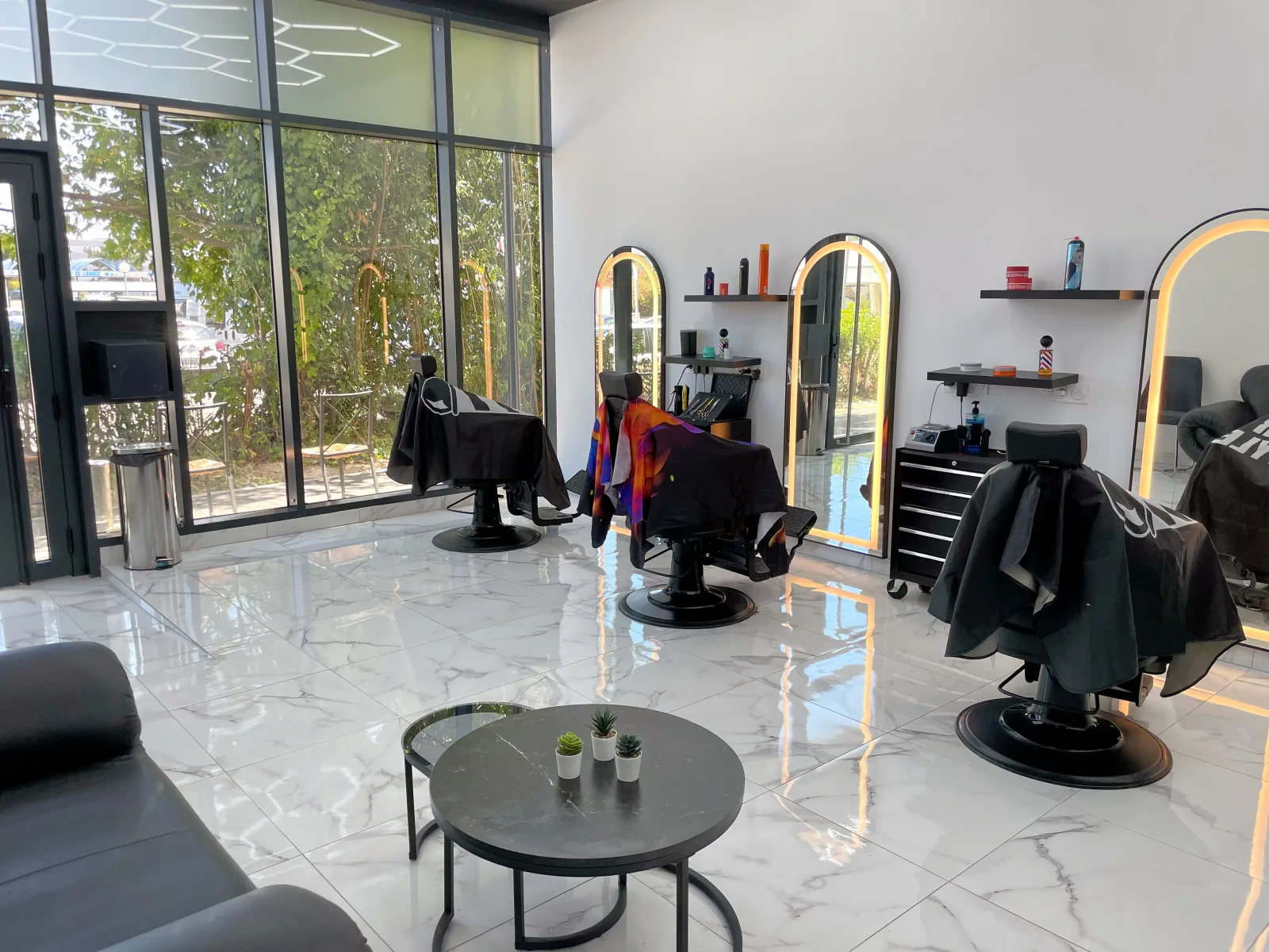 EK COIFFEUR - Coiffure Cenon - EK COIFFEUR - Photo Galerie - OneBooking