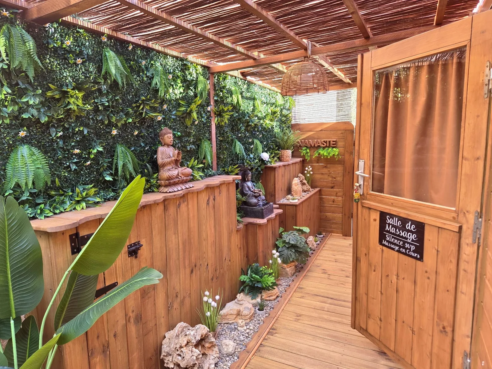 Natur’Hel massages Bien être - Massage Draguignan - Natur’Hel massages Bien être - Photo Galerie - OneBooking