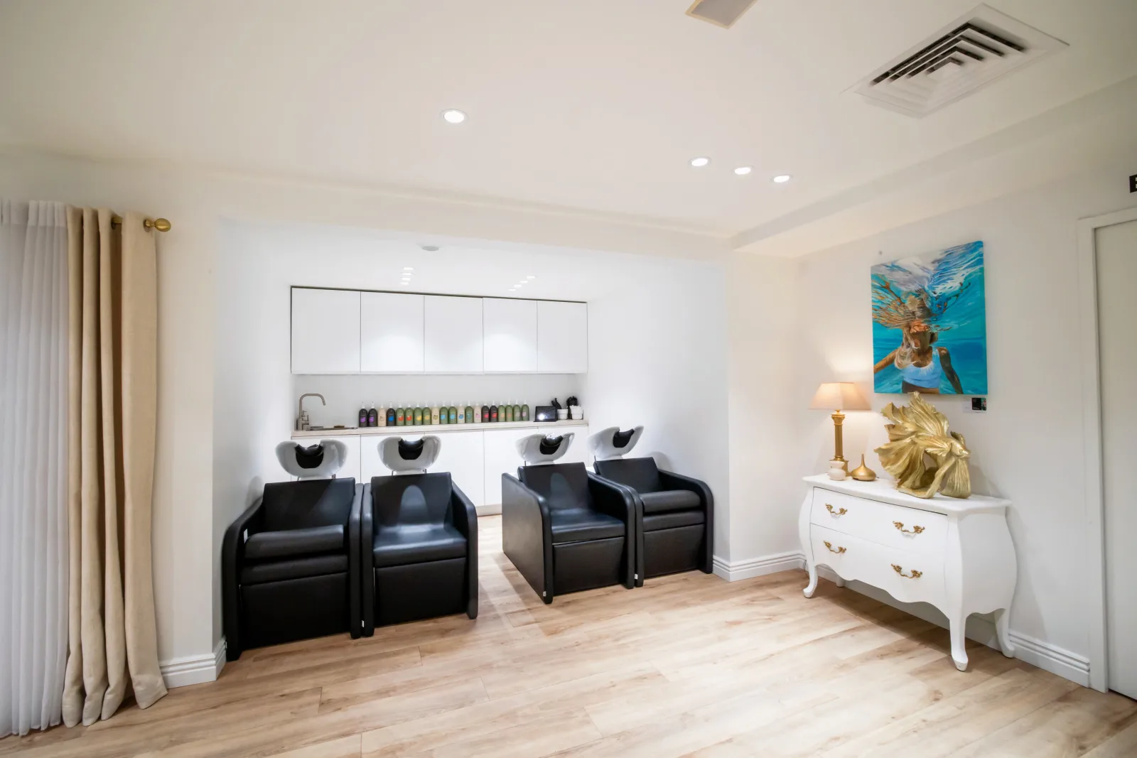 Paul FRETEL - Coiffeur - Esthétique - Coiffure Saint-Jean-de-Luz - Paul FRETEL - Coiffeur - Esthétique - Photo Galerie - OneBooking