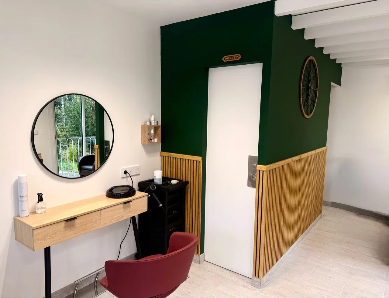 LE P'TIT SALON DE MARJO - Coiffure Mours-Saint-Eusèbe - LE P'TIT SALON DE MARJO - Photo Galerie - OneBooking