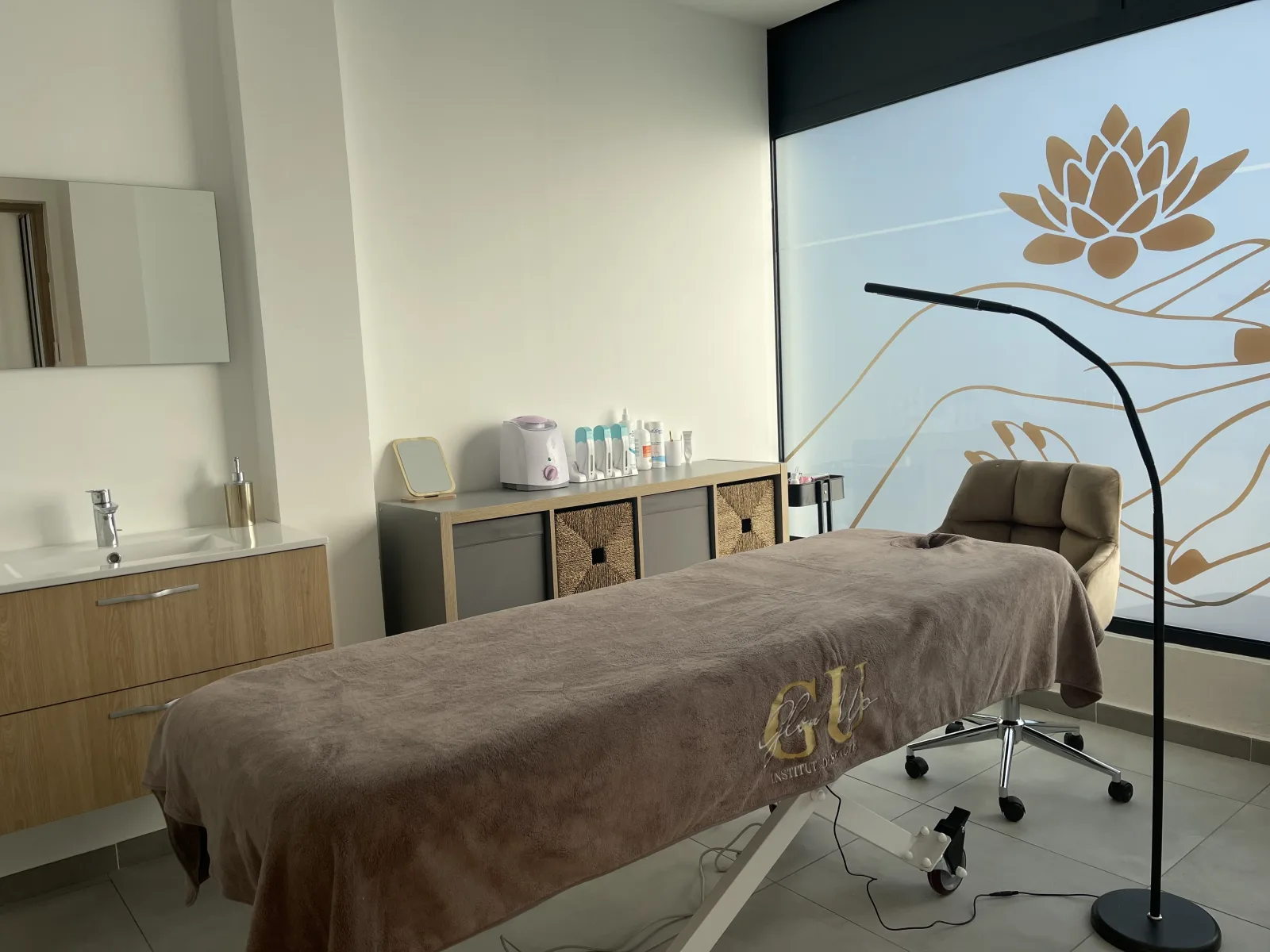 Glow up - Institut de beauté Lucciana - Glow up - Photo Galerie - OneBooking