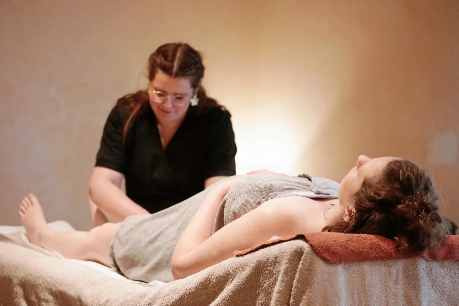 Fleur de beauté - Institut de beauté Bonneville - Fleur de beauté - Photo Galerie - OneBooking