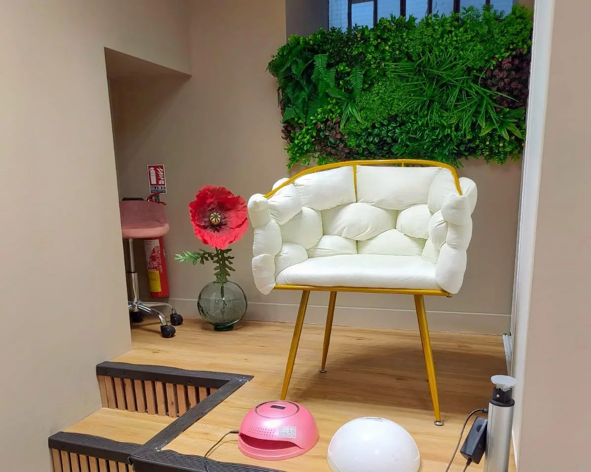 Karoleen - Institut de beauté Romans-sur-Isère - Karoleen - Photo Galerie - OneBooking
