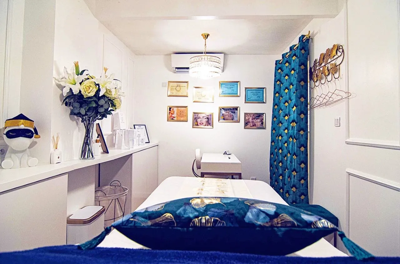 #Mademoiz'elle by FMC Concept (Esthétique, Massage et Ongles) - Institut de beauté La Crau - #Mademoiz'elle by FMC Concept (Esthétique, Massage et Ongles) - Photo Galerie - OneBooking