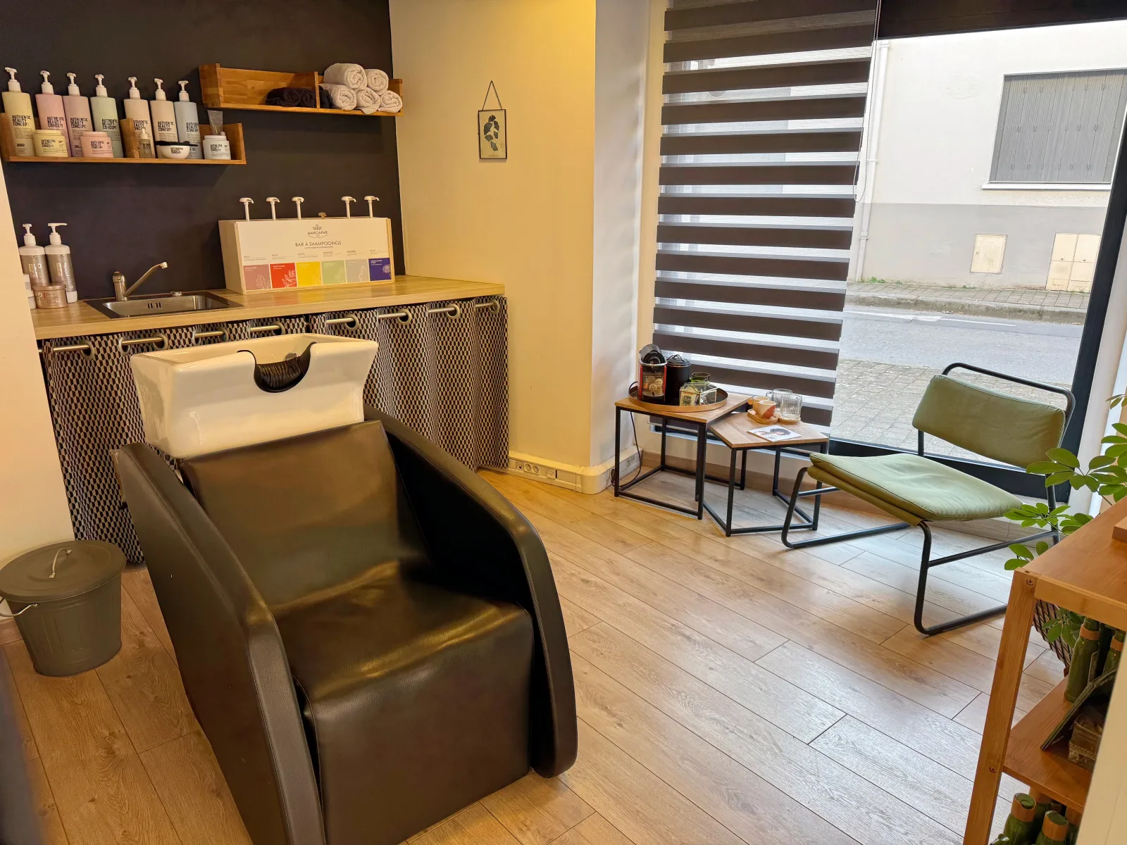 Salon Solo - Visagiste - Coiffure Bain-de-Bretagne - Salon Solo - Visagiste - Photo Galerie - OneBooking