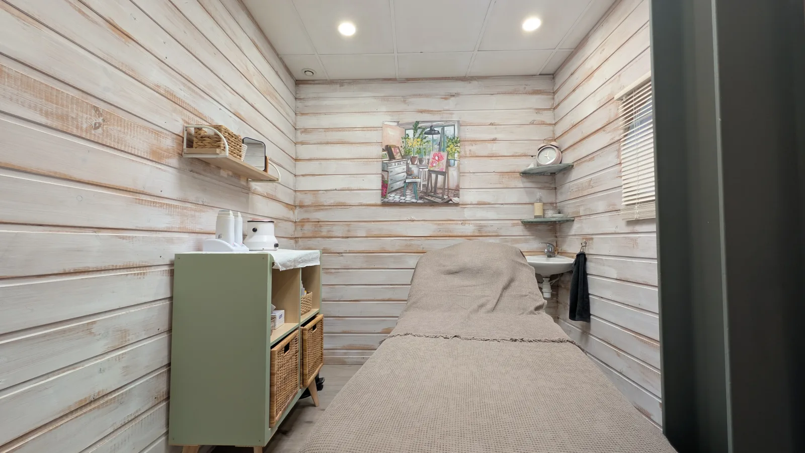 Ainsi Soit-Elle - Institut de beauté Berck - Ainsi Soit-Elle - Photo Galerie - OneBooking