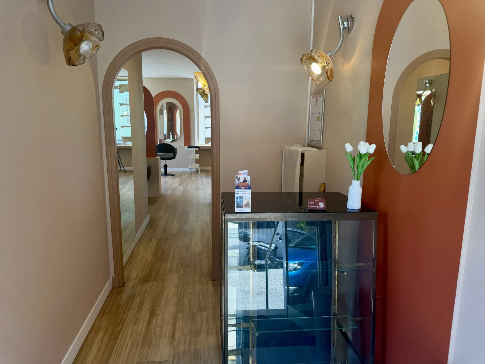 Ello Hair Coiffure - Coiffure Mouans-Sartoux - Ello Hair Coiffure - Photo Galerie - OneBooking