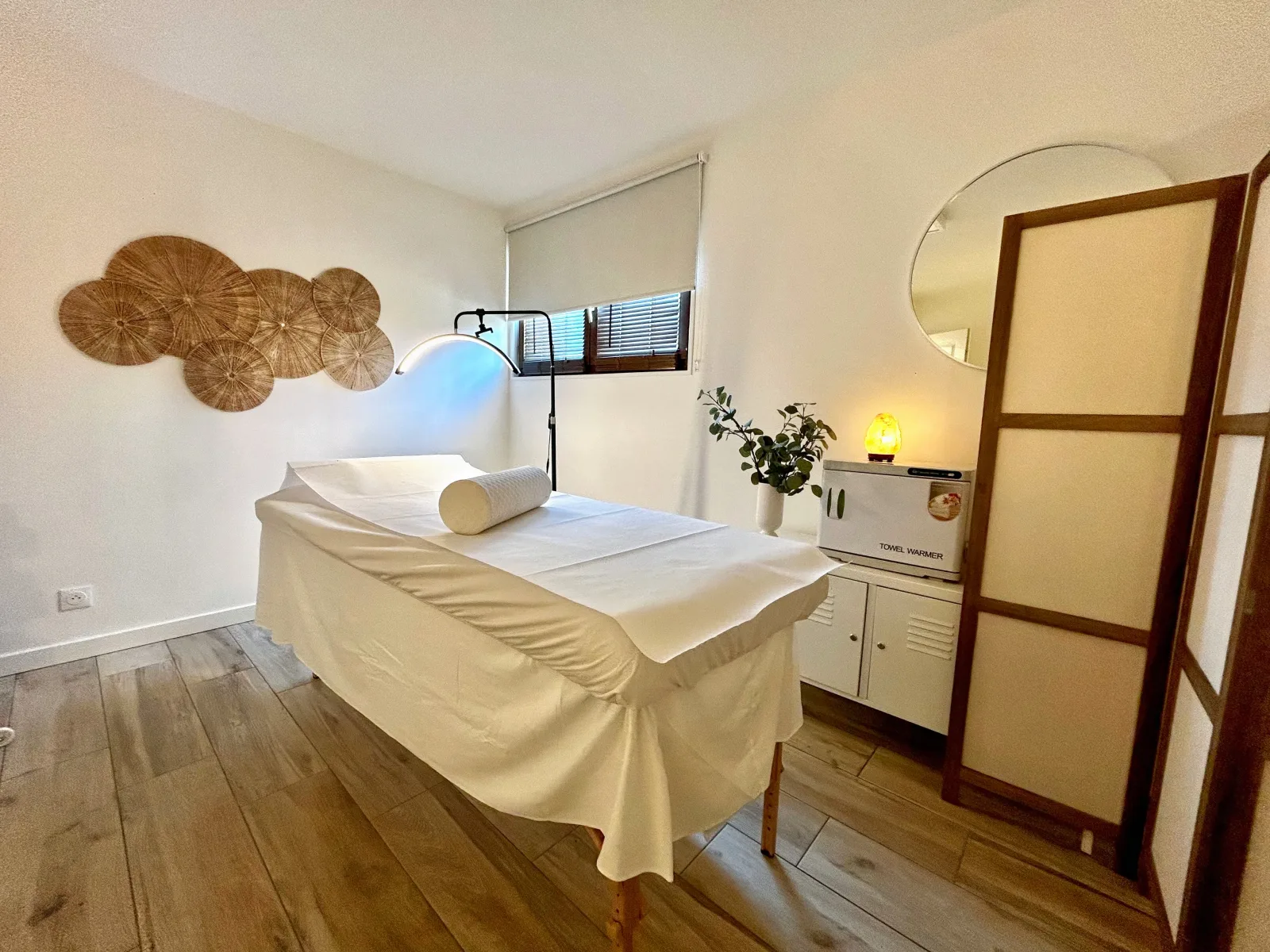 FB divine skin - Institut de beauté Divonne-les-Bains - FB divine skin - Photo Galerie - OneBooking