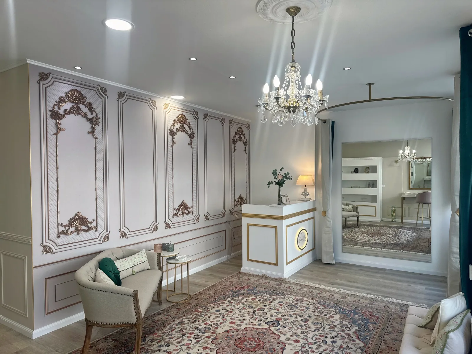 Glamstudio by Elaina - Épilation Saint-Denis - Glamstudio by Elaina - Photo Galerie - OneBooking