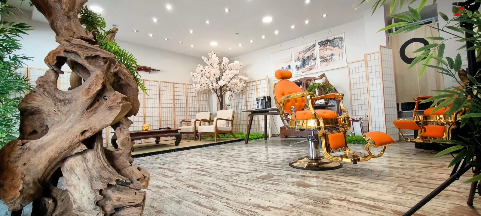 OTAKU BARBER SHOP - Coiffure Prades - OTAKU BARBER SHOP - Photo Galerie - OneBooking