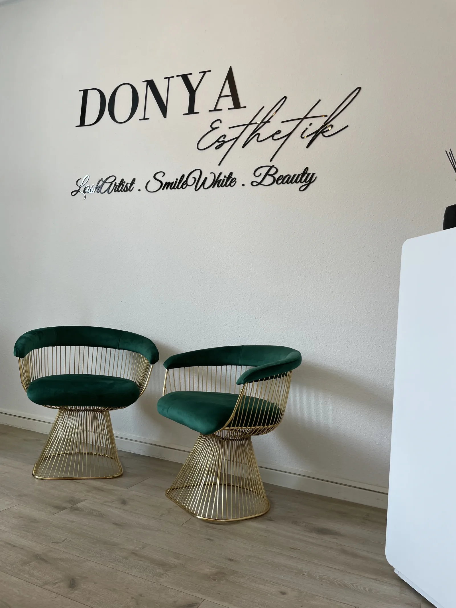 Donya aesthetic - Institut de beauté Divonne-les-Bains - Donya aesthetic - Photo Galerie - OneBooking