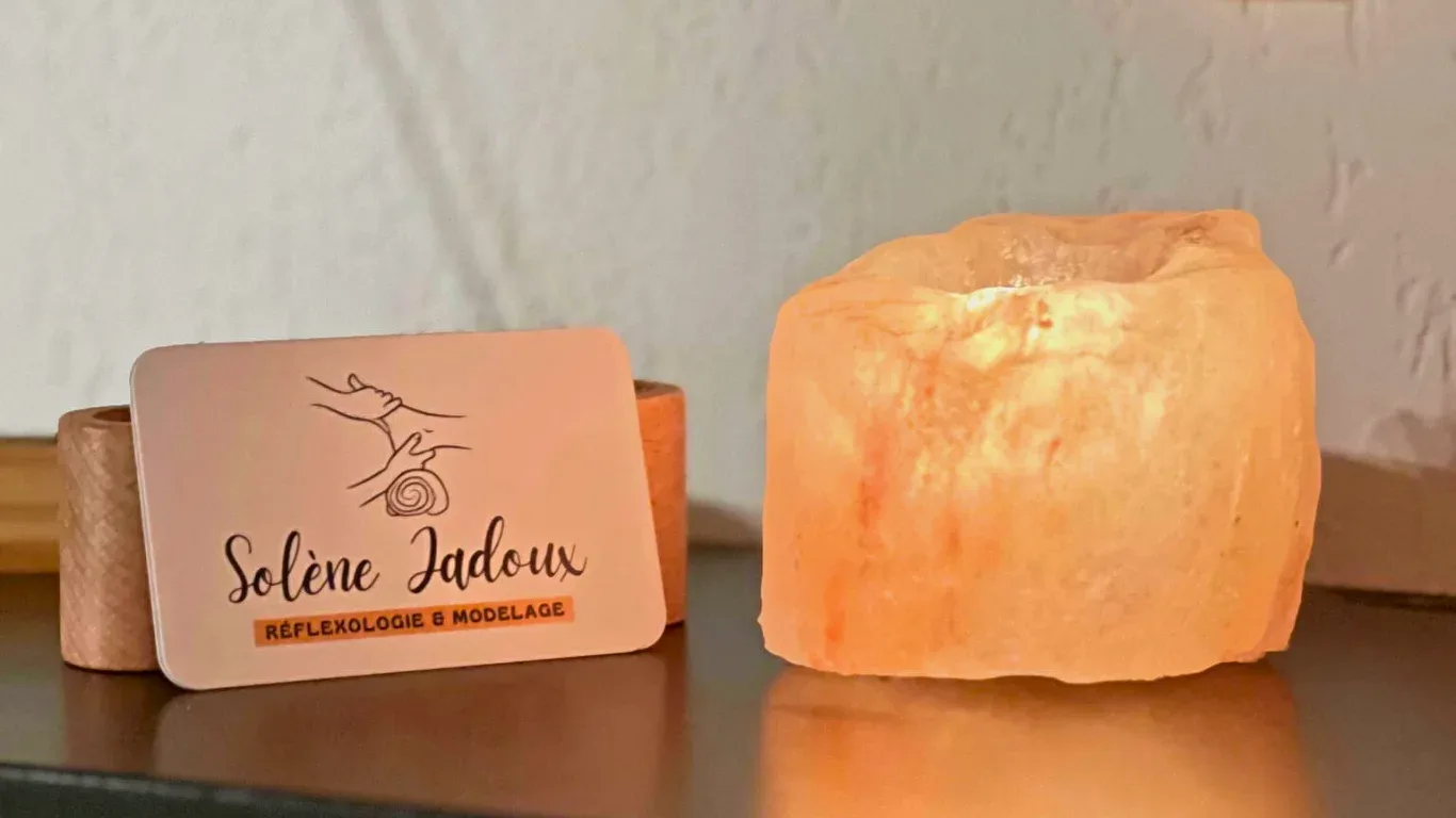 Solène Jadoux - Réflexologie, Drainage, Massage sportif & Belly Revolution - Institut de beauté La Crau - Solène Jadoux - Réflexologie, Drainage, Massage sportif & Belly Revolution - Photo Galerie - OneBooking