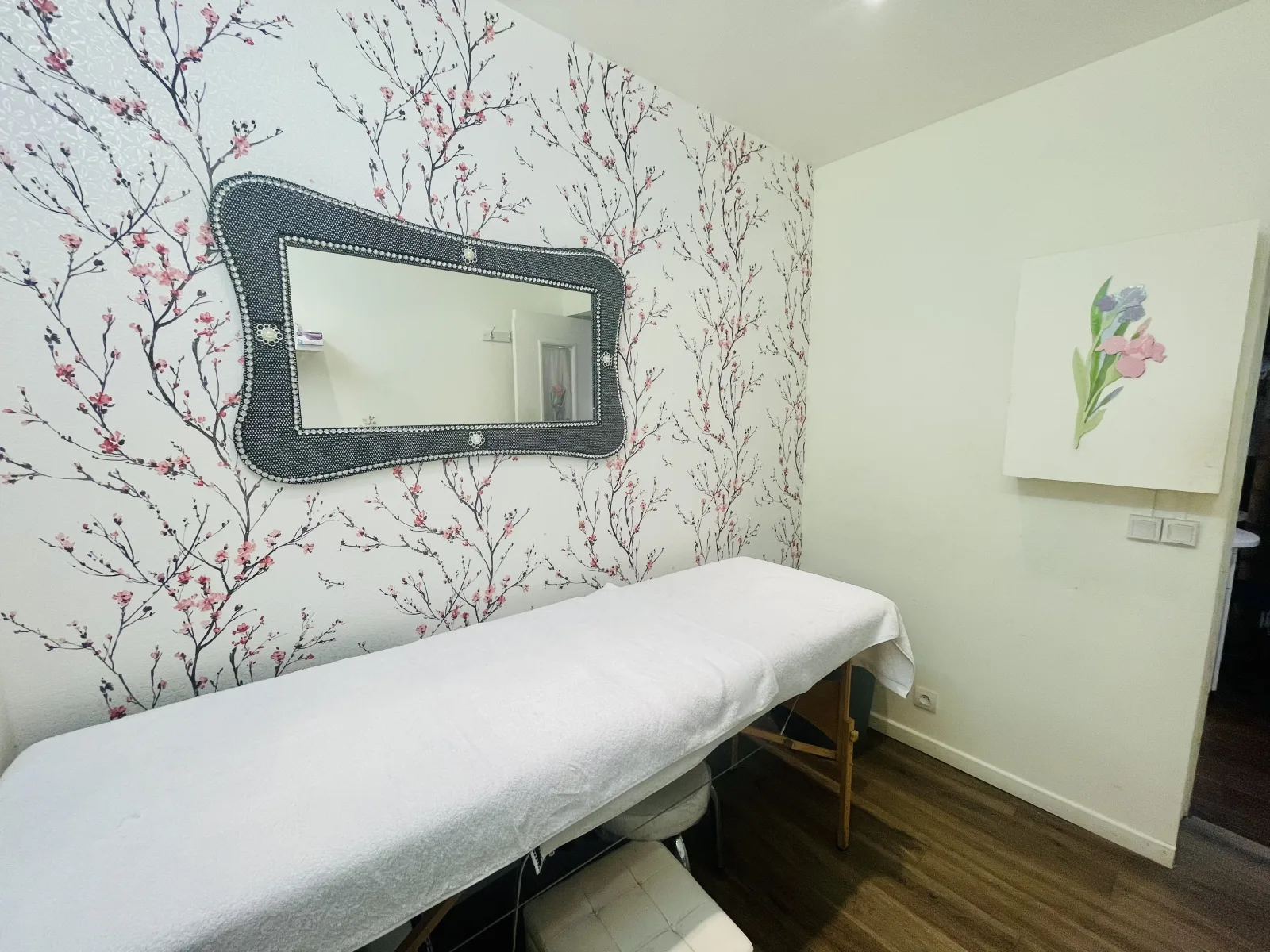 Rima’s Beauté & Nail Bar - Institut de beauté Châtillon - Rima’s Beauté & Nail Bar - Photo Galerie - OneBooking