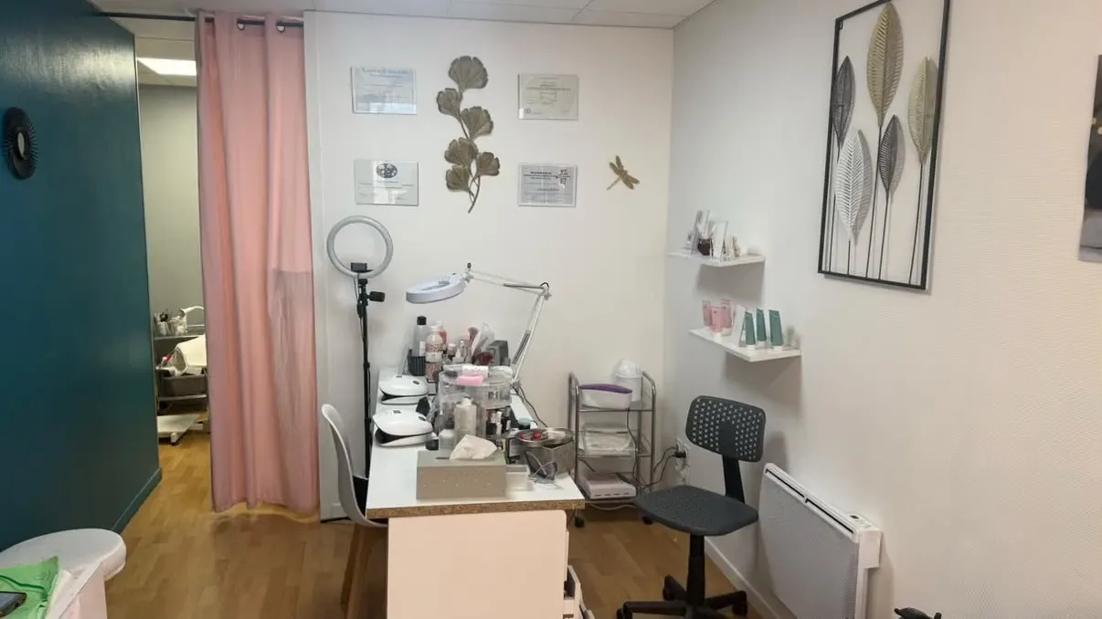 Espace Esthétique Dentelle - Institut de beauté Digne-les-Bains - Espace Esthétique Dentelle - Photo Galerie - OneBooking