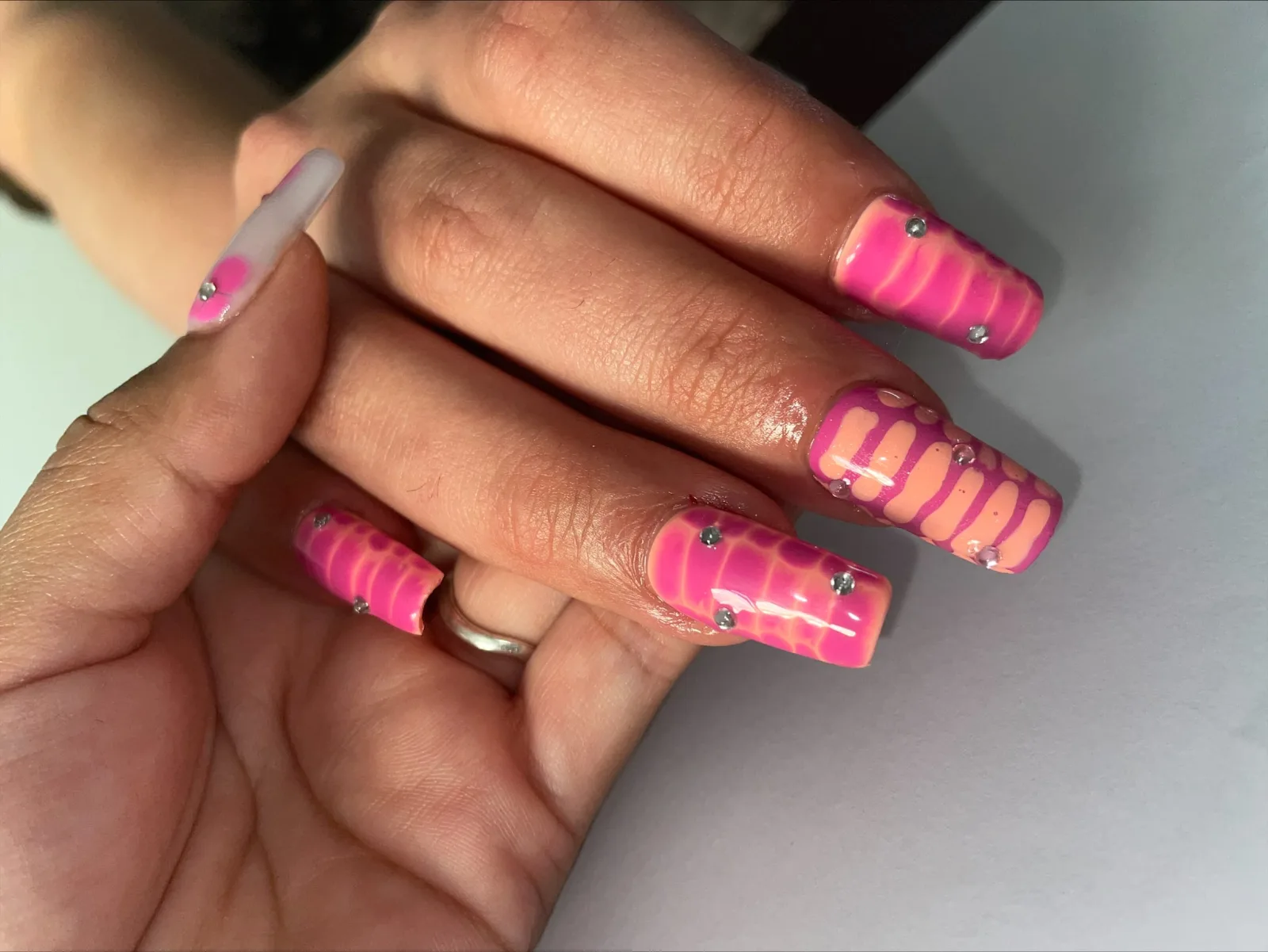 Ongle Preciosa - Onglerie Vesoul - Ongle Preciosa - Photo Galerie - OneBooking