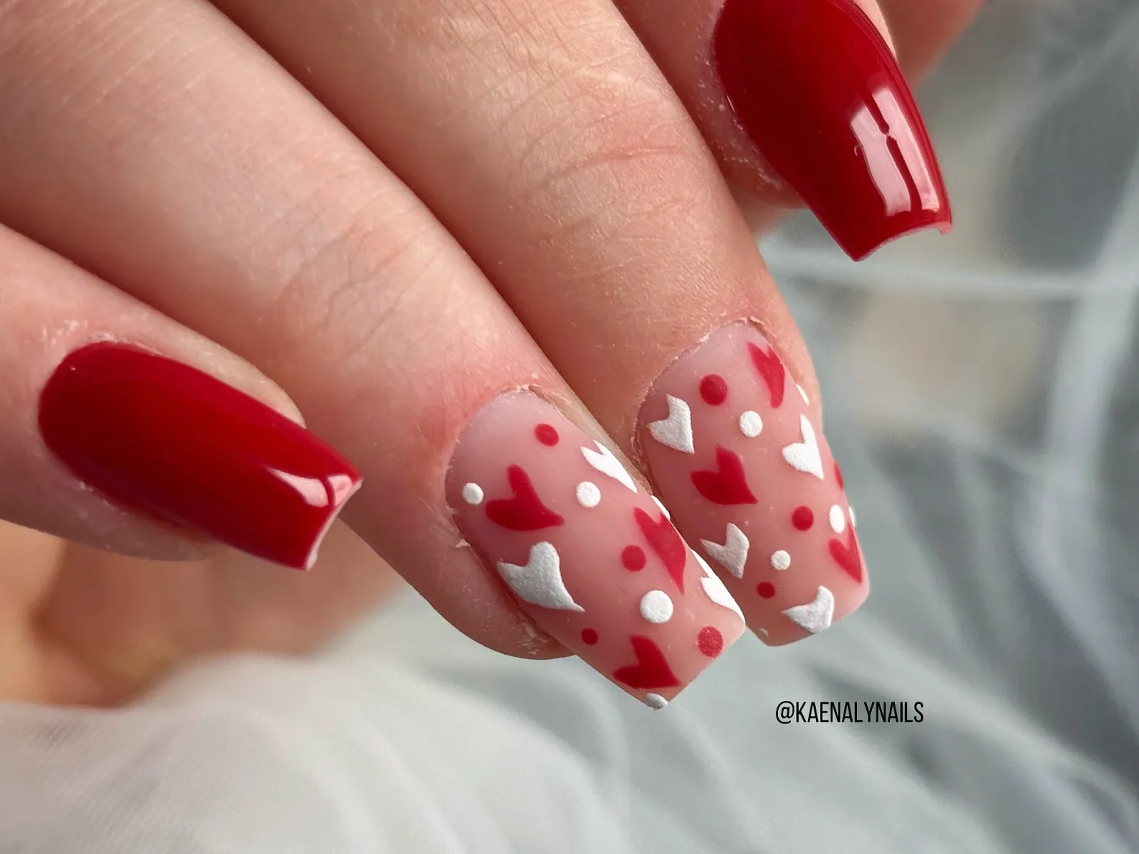 Kaenaly Nails Chez Rêve En Couleur - Onglerie Le Pradet - Kaenaly Nails Chez Rêve En Couleur - Photo Galerie - OneBooking