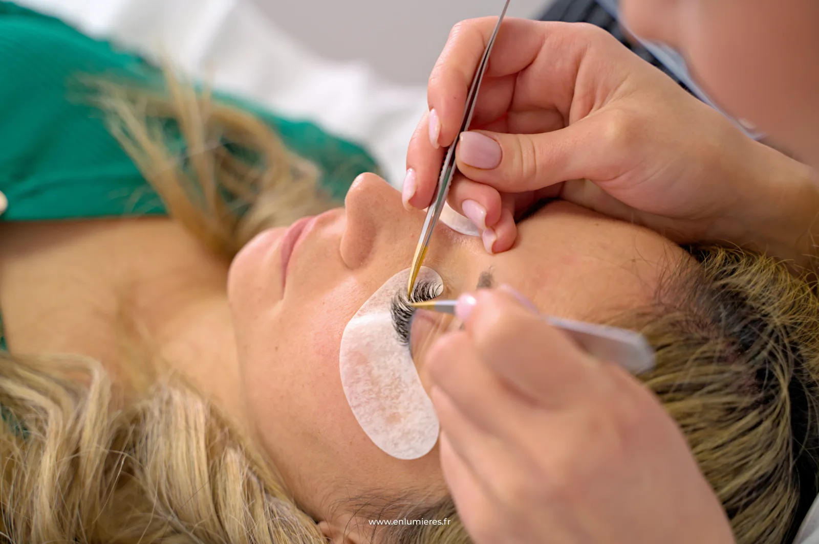 Poussieres de fée - Institut de beauté Roanne - Poussieres de fée - Photo Galerie - OneBooking