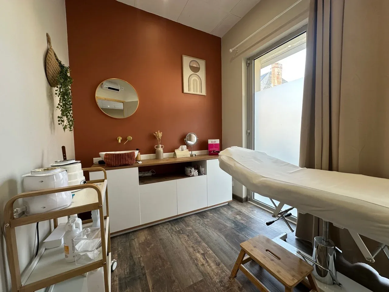 Maison Beauté - Onglerie Rugles - Maison Beauté - Photo Galerie - OneBooking