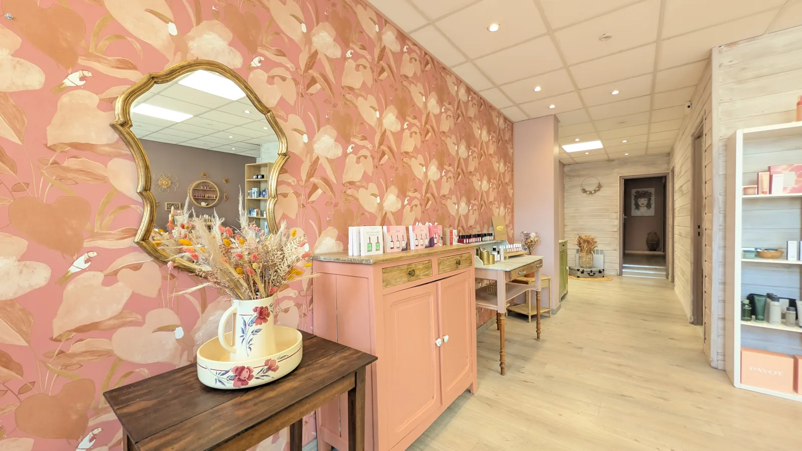 Ainsi Soit-Elle - Institut de beauté Berck - Ainsi Soit-Elle - Photo Galerie - OneBooking