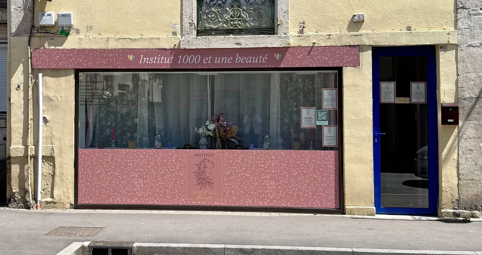 Institut 1000 et une beauté - Onglerie Commercy - Institut 1000 et une beauté - Photo Galerie - OneBooking