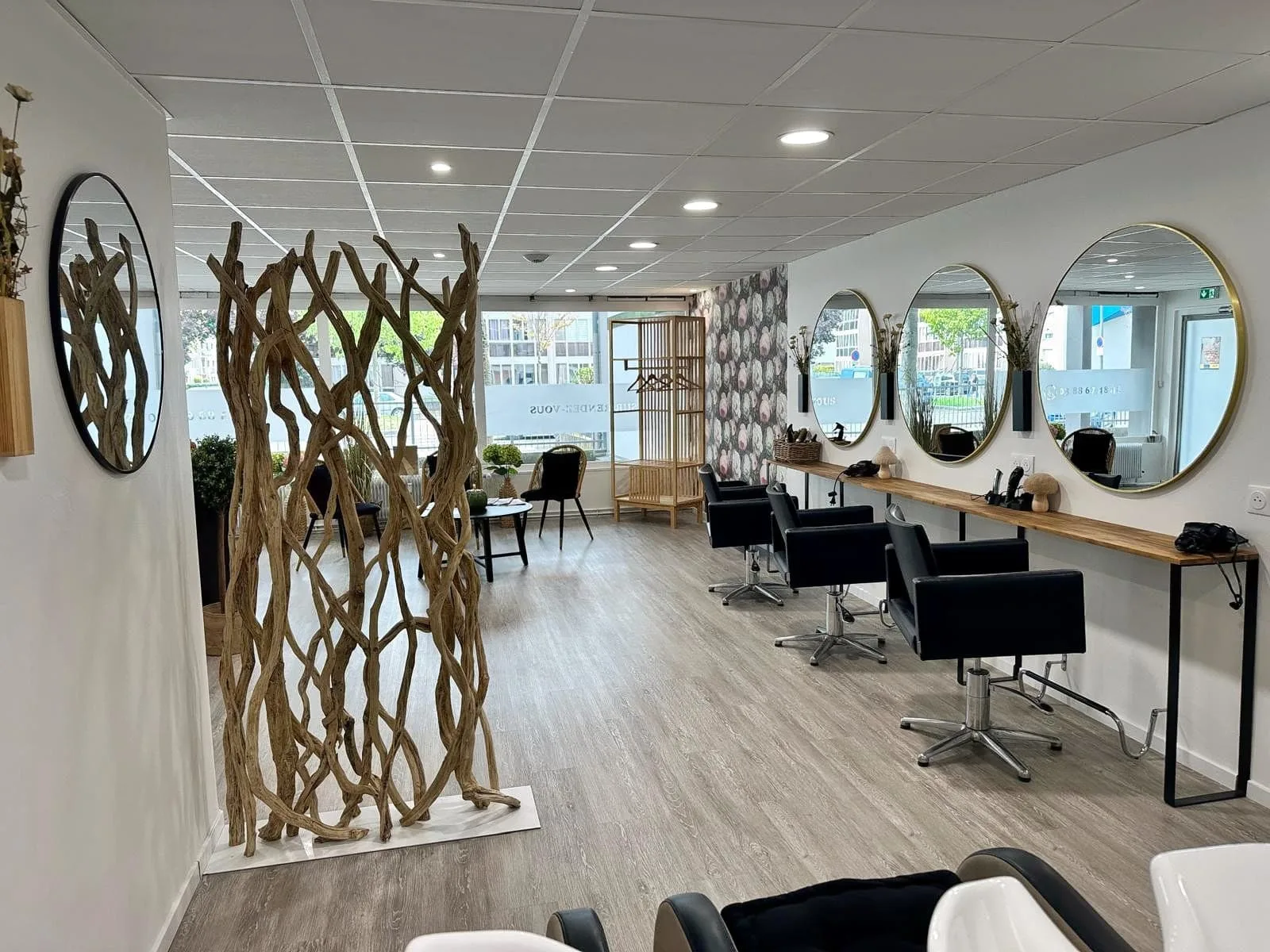 Le Salon. Illkirch Coiffeur - Coiffure Illkirch-Graffenstaden - Le Salon. Illkirch Coiffeur - Photo Galerie - OneBooking