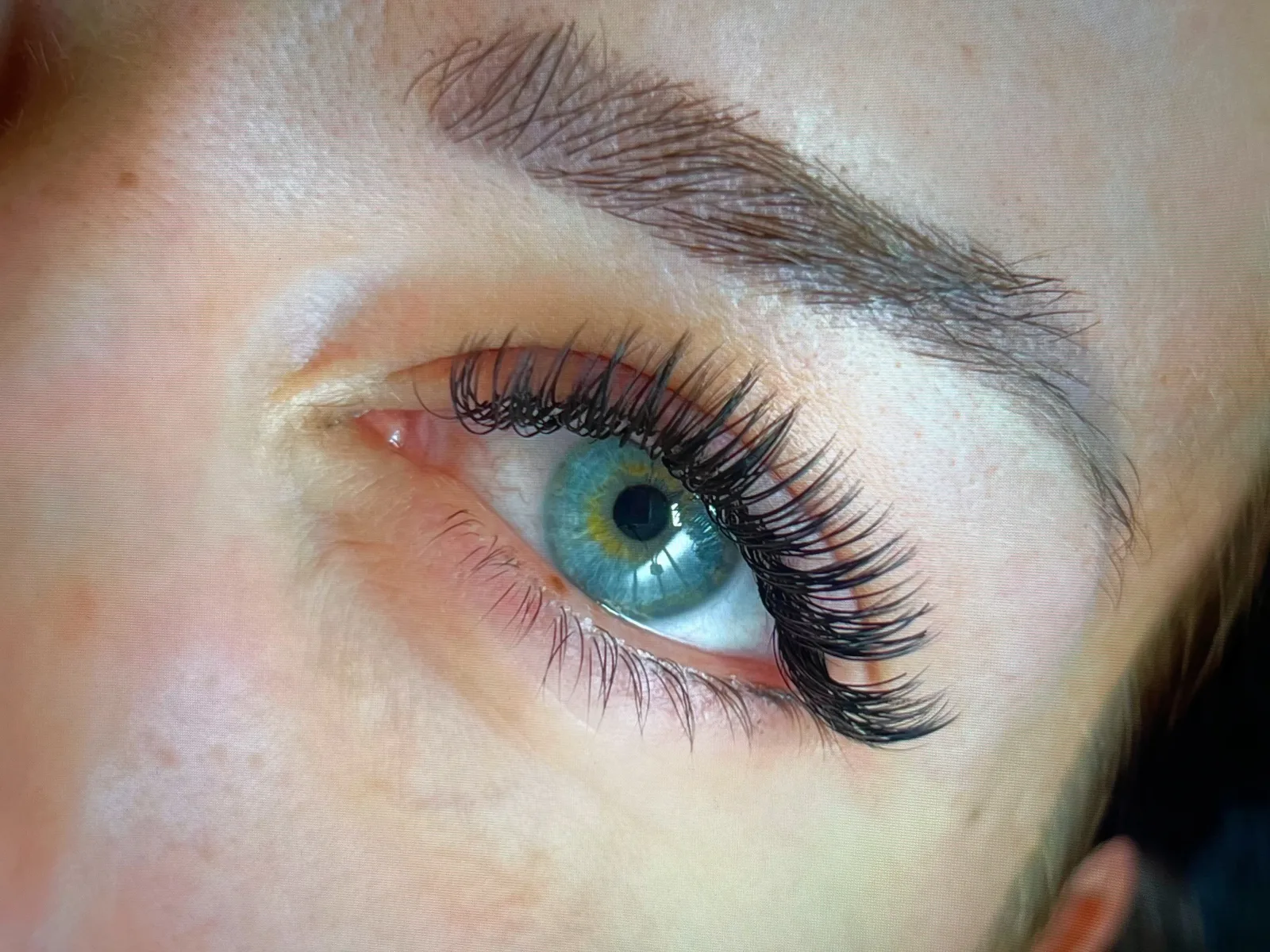 Bella lashes - Onglerie Marly-le-Roi - Bella lashes - Photo Galerie - OneBooking