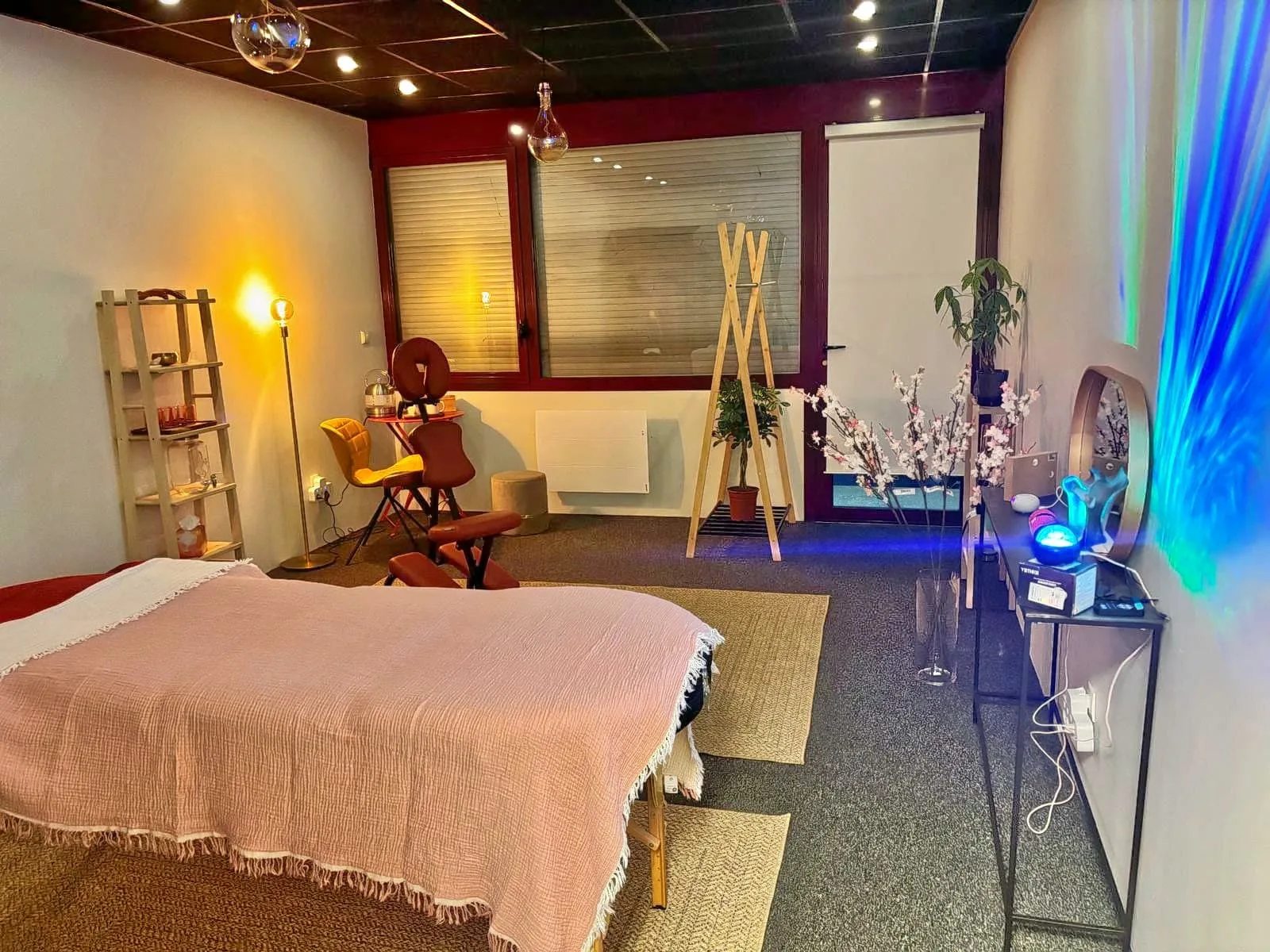 Terre de Papouilles - Massage Tassin-la-Demi-Lune - Terre de Papouilles - Photo Galerie - OneBooking