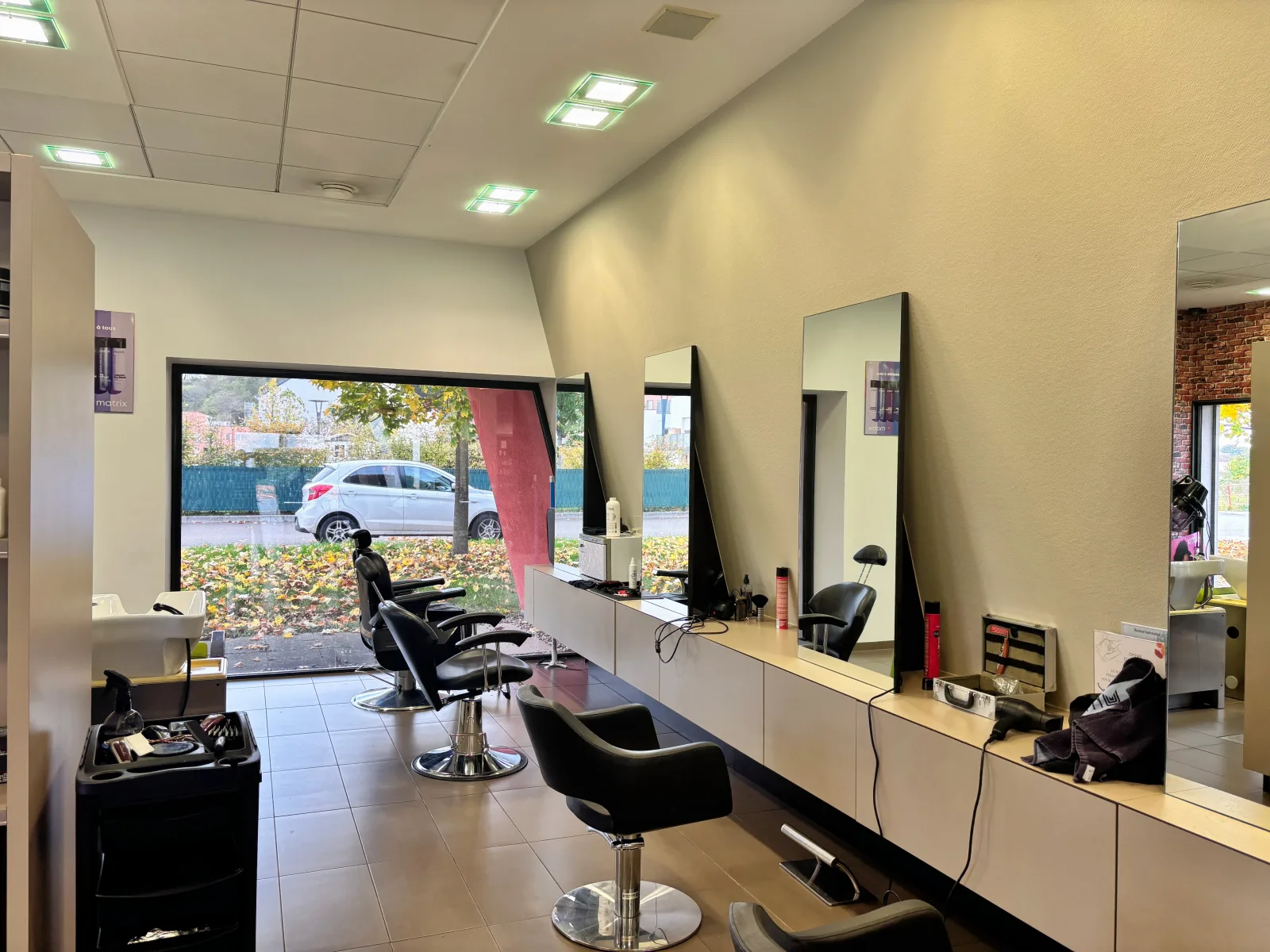 Un Atelier Pour Soi Coiffure - Coiffure Thann - Un Atelier Pour Soi Coiffure - Photo Galerie - OneBooking