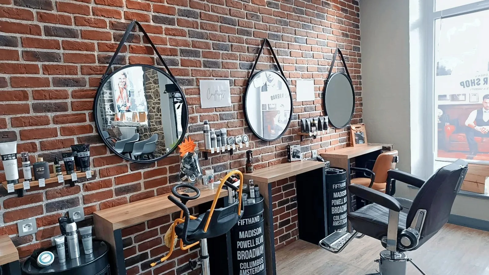 le salon de Cécile - Coiffure Lanmeur - le salon de Cécile - Photo Galerie - OneBooking