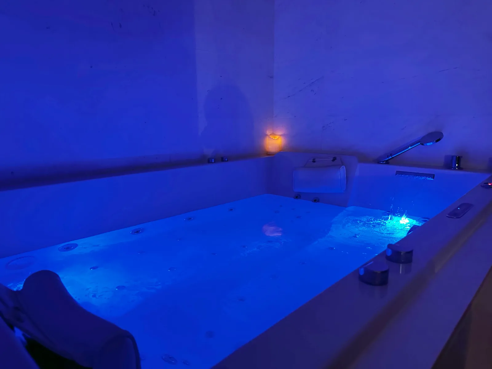 Eden Spa & Institut - Onglerie Tarare - Eden Spa & Institut - Photo Galerie - OneBooking