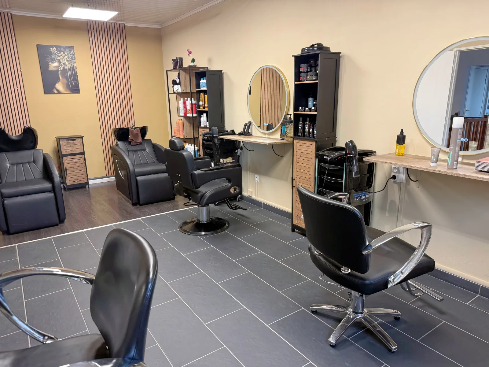 ZENAYA SPA - Coiffure Saint-Denis - ZENAYA SPA - Photo Galerie - OneBooking