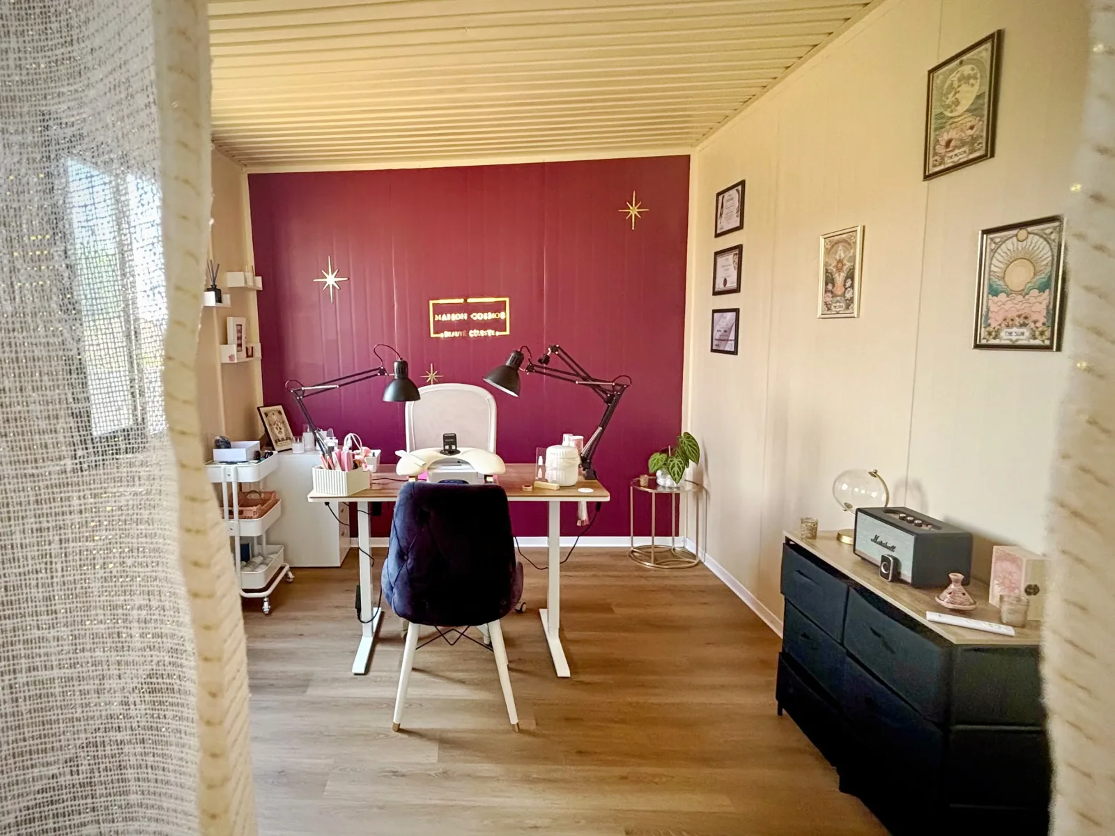 Maison Cosmos - Onglerie Carbonne - Maison Cosmos - Photo Galerie - OneBooking