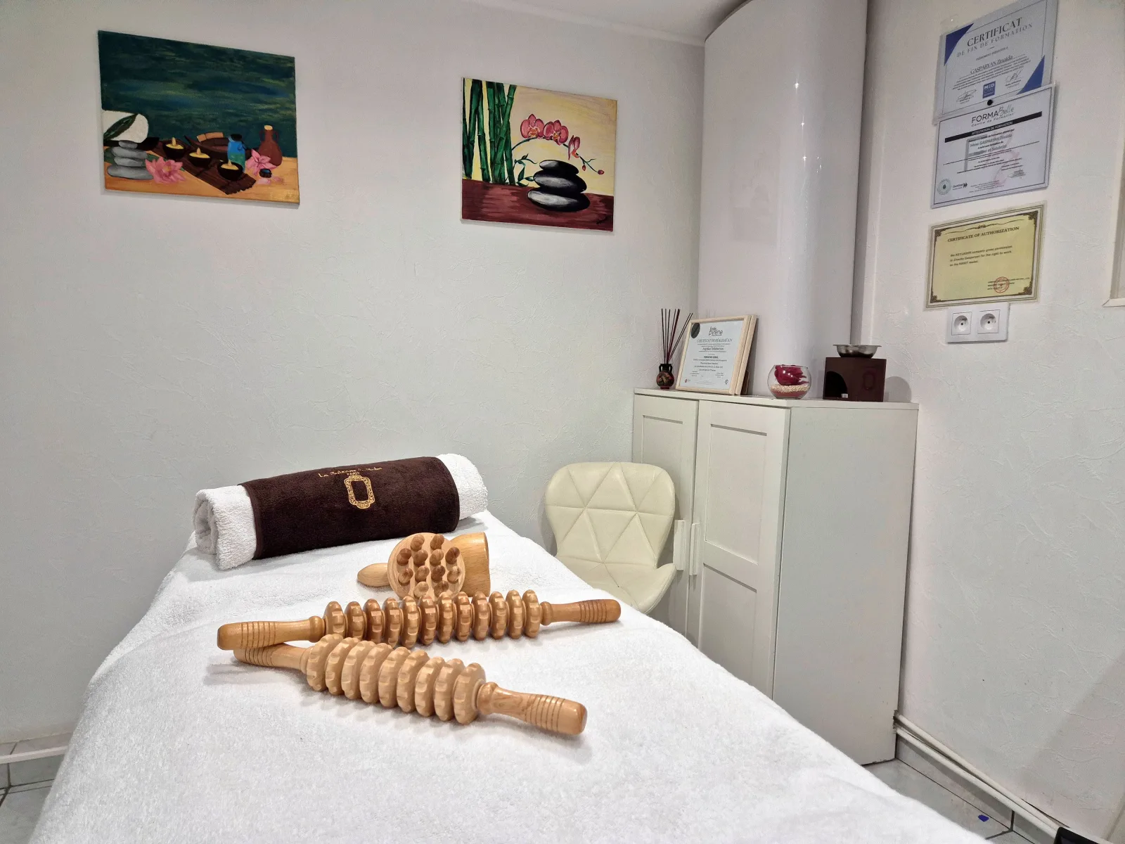 Desseida Salon de beauté - Onglerie Villeneuve-Saint-Georges - Desseida Salon de beauté - Photo Galerie - OneBooking