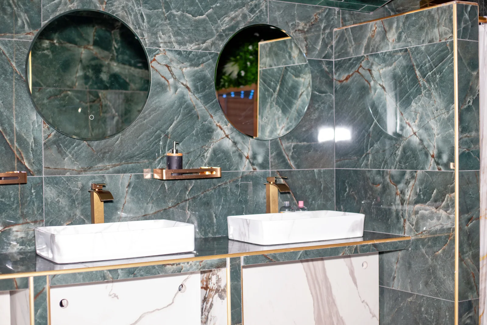Beauty Ly Spa Luxe - Coiffure Goussainville - Beauty Ly Spa Luxe - Photo Galerie - OneBooking