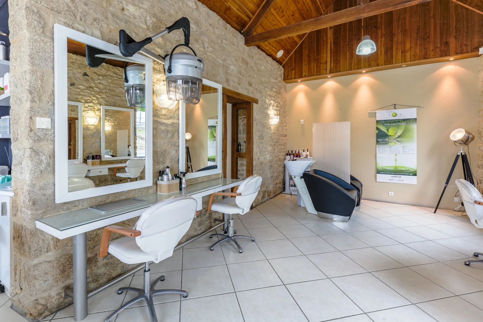Zenitude - Coiffure Ploumagoar - Zenitude - Photo Galerie - OneBooking