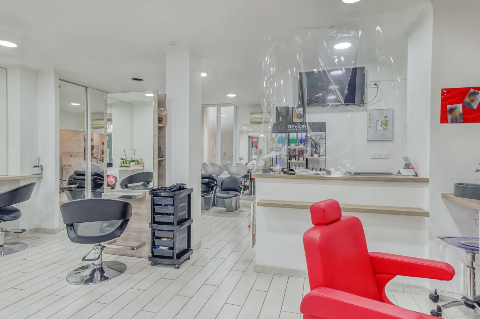 Addict Coiffure - Coiffure Vaires-sur-Marne - Addict Coiffure - Photo Galerie - OneBooking