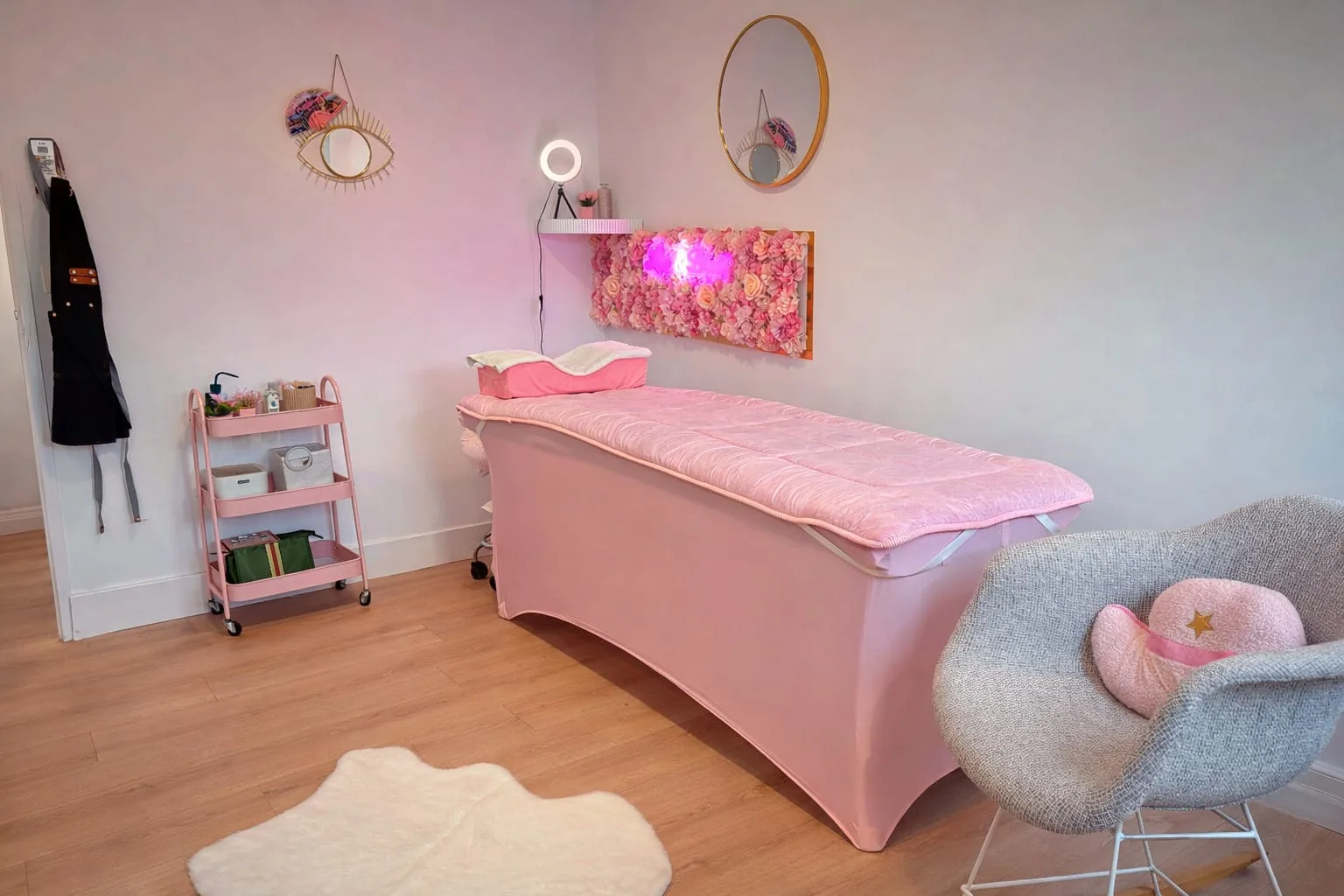 L'Atelier Privé - Onglerie Cuers - L'Atelier Privé - Photo Galerie - OneBooking