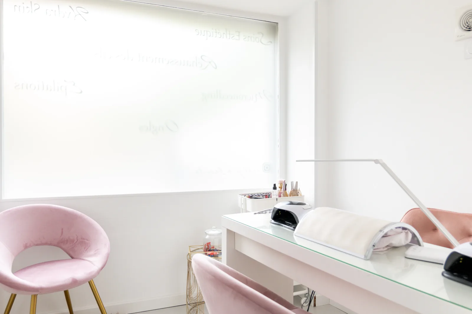 Kellya K - Institut de beauté La Penne-sur-Huveaune - Kellya K - Photo Galerie - OneBooking