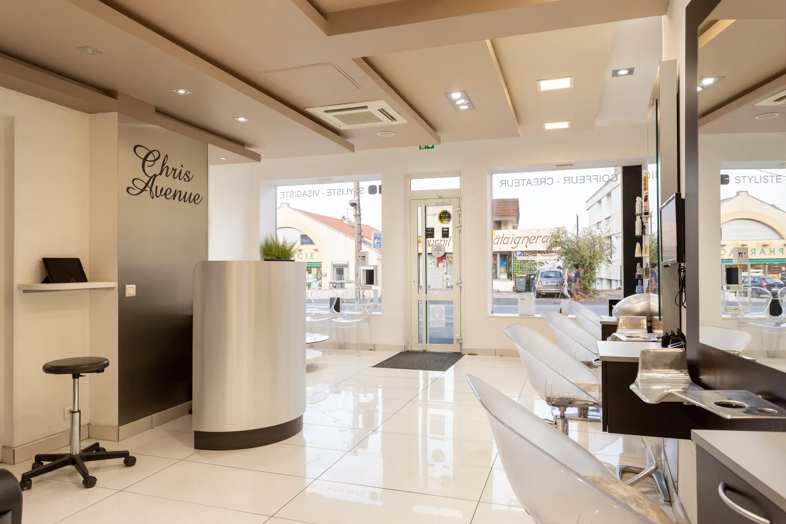 Chris Avenue - Coiffure Beaumont - Chris Avenue - Photo Galerie - OneBooking