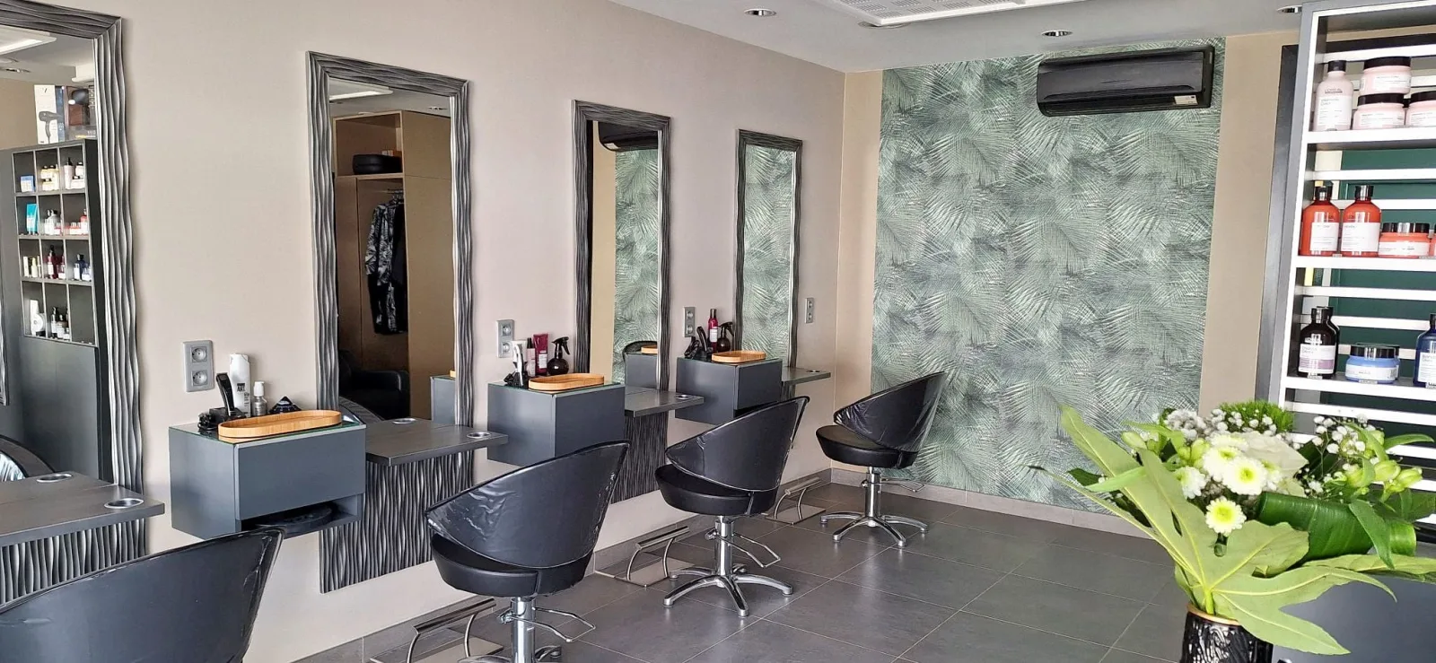 Coiffure Nelly - Coiffure Le Perrier - Coiffure Nelly - Photo Galerie - OneBooking