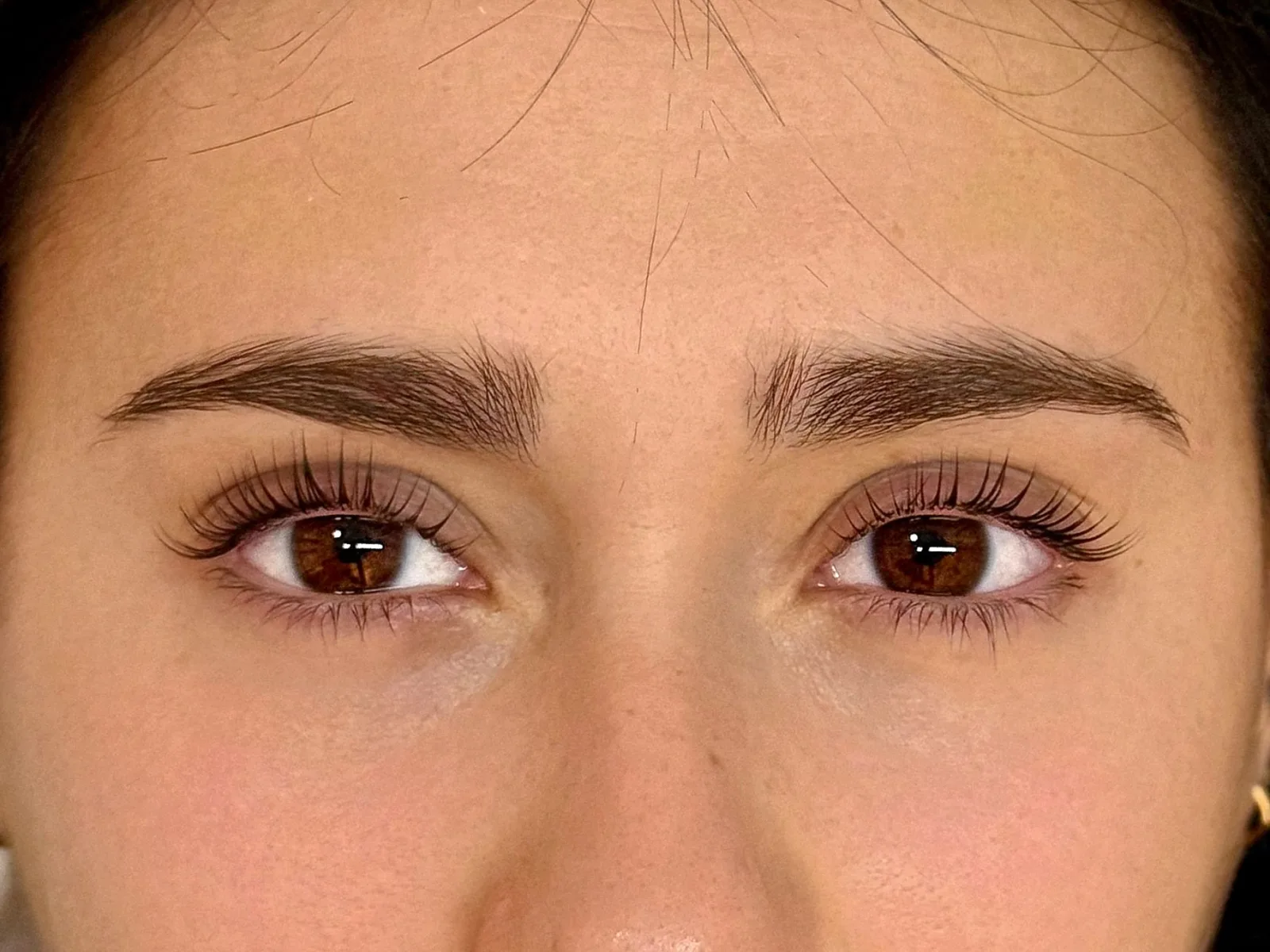 Cosmo Belle Beauty - Sourcils & cils Grenoble - Cosmo Belle Beauty - Photo Galerie - OneBooking