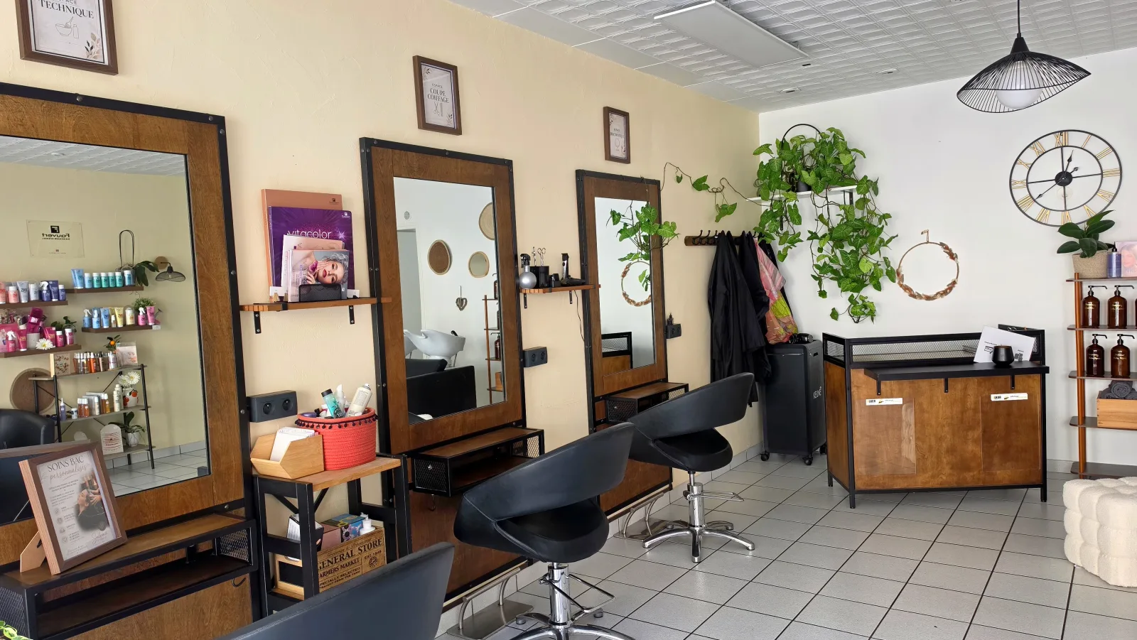 Salomé Studio - Coiffure Chagny - Salomé Studio - Photo Galerie - OneBooking