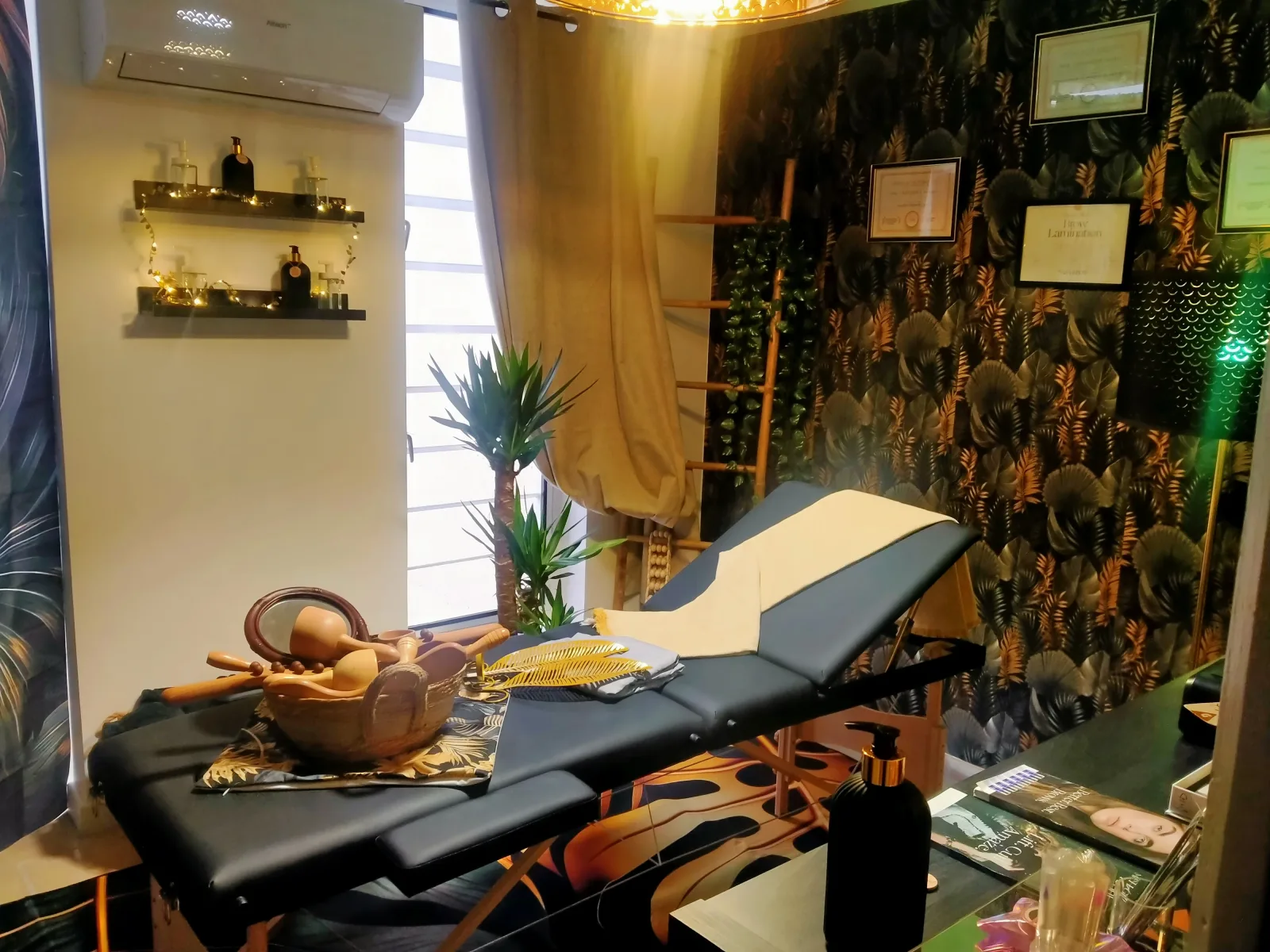 Chez Lili - Institut de beauté L'Isle-sur-la-Sorgue - Chez Lili - Photo Galerie - OneBooking