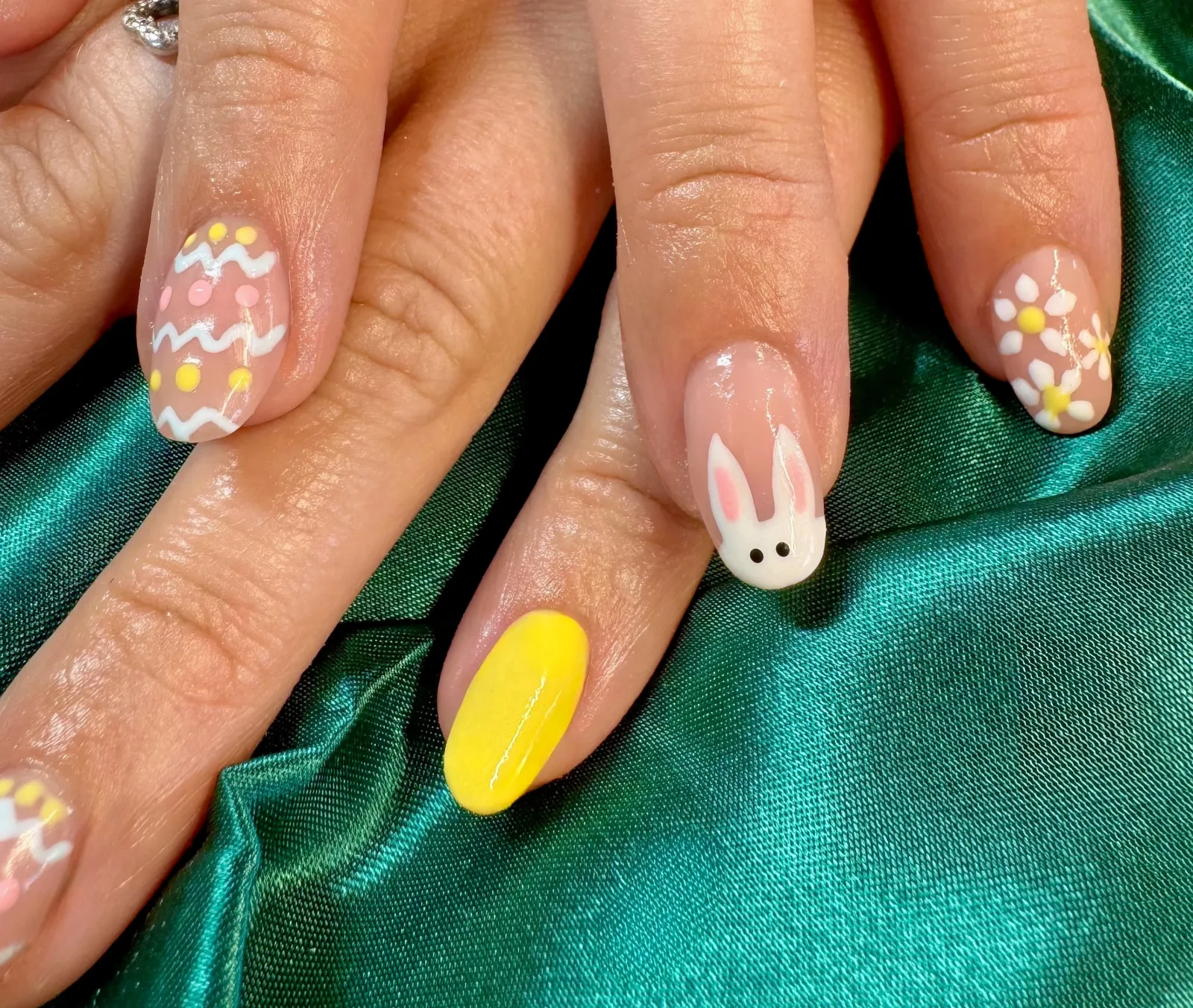 L'Instant Nails - Onglerie Montfermeil - L'Instant Nails - Photo Galerie - OneBooking
